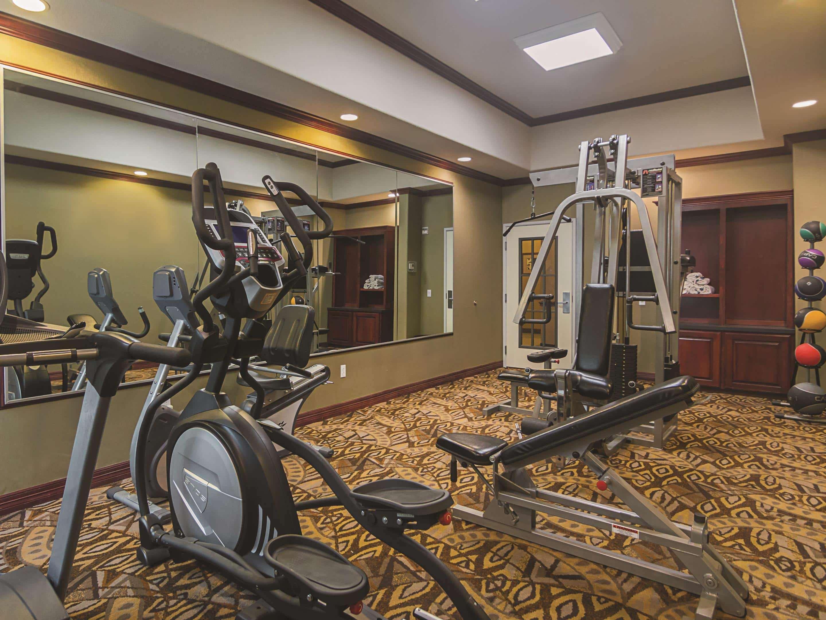 La Quinta By Wyndham Lindale Hotel Bagian luar foto