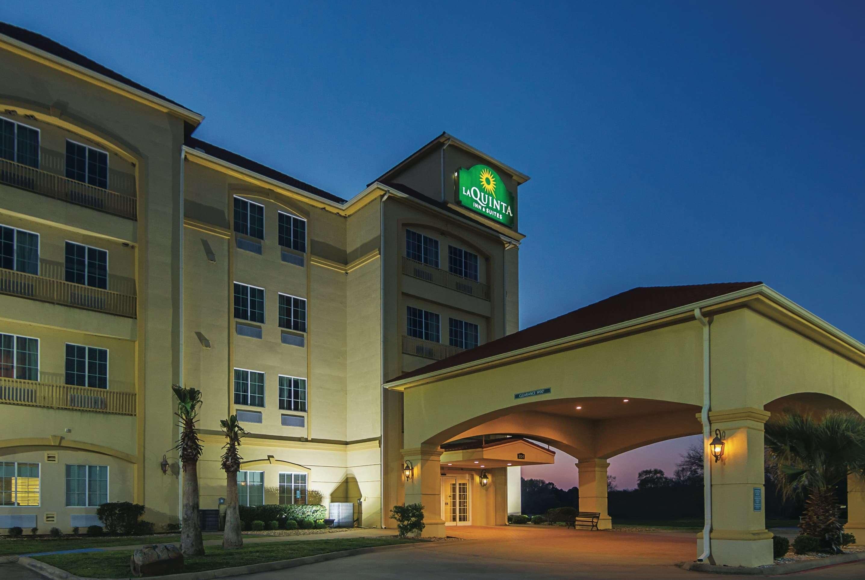 La Quinta By Wyndham Lindale Hotel Bagian luar foto